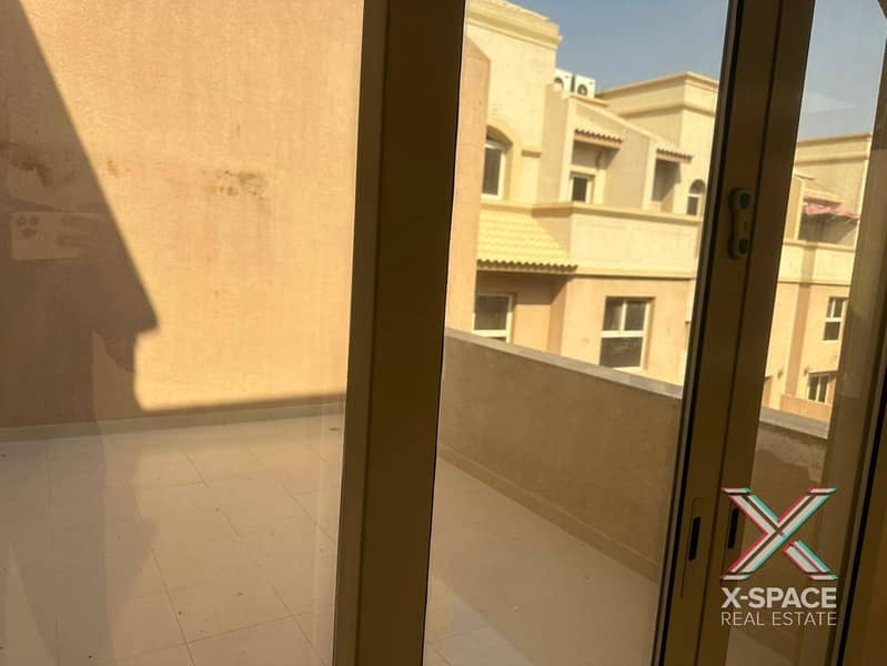 6BR /Cheapest Deal / Ready to move/ Dont miss out