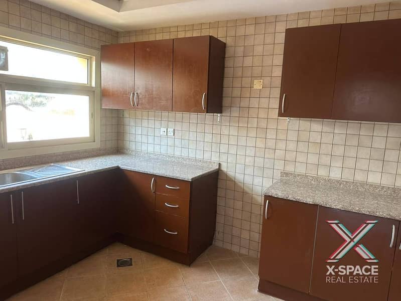 6BR /Cheapest Deal / Ready to move/ Dont miss out - Image 10