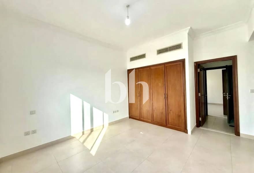 Large Corner Plot | Landscaped | Spacious Layout - Image 13