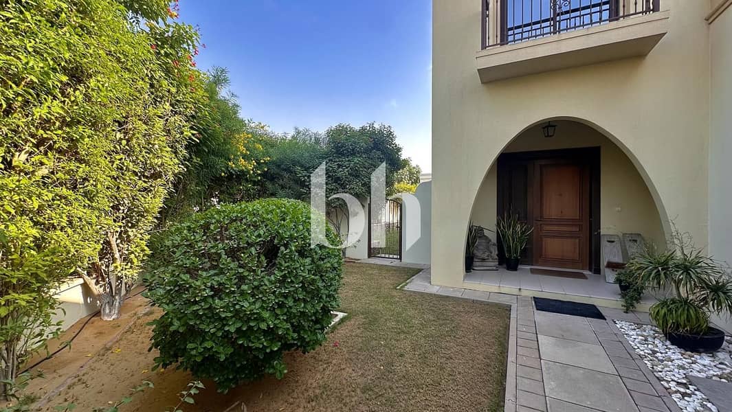 Large Corner Plot | Landscaped | Spacious Layout - Image 16