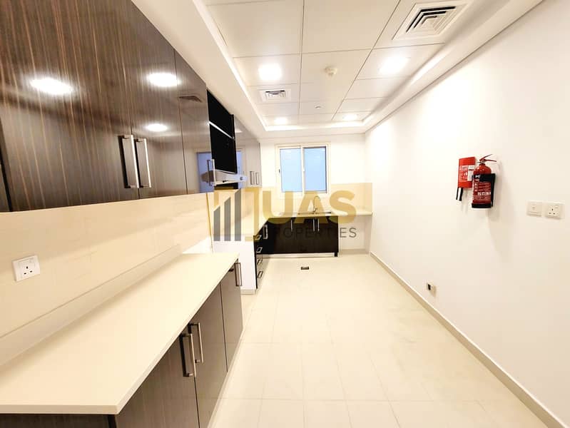 WALKING BEACH SUPER NICE BUILDING HOT OFFER READY - Image 7