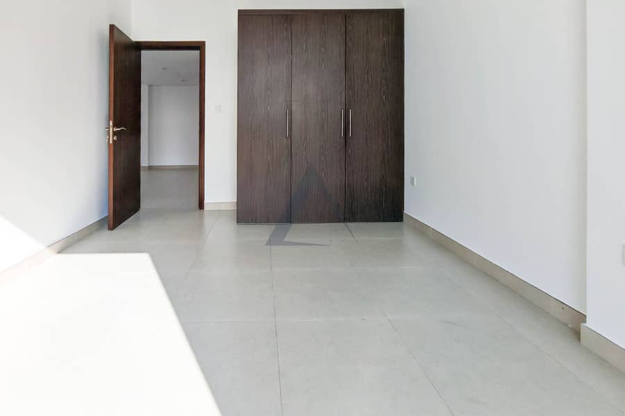 Modern Living | Unfurnished | Vacant - Image 9