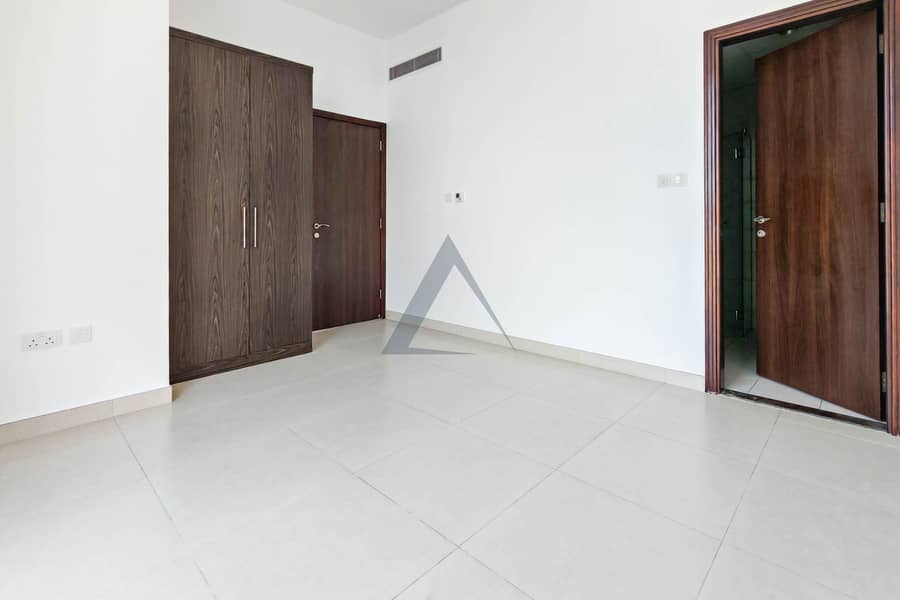 Modern Living | Unfurnished | Vacant - Image 11