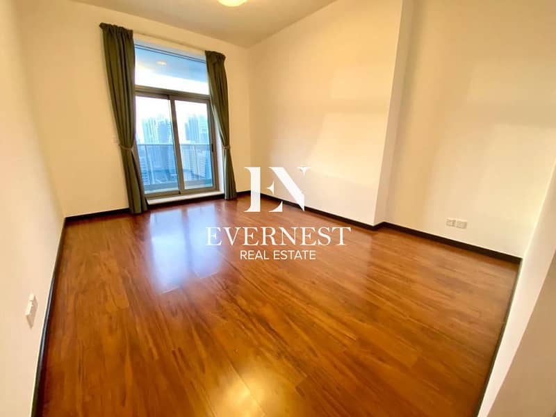 Elegant 2BHK | Lake View | Green Lakes Tower S1