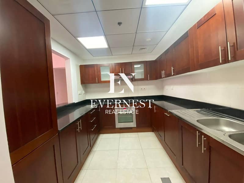 Elegant 2BHK | Lake View | Green Lakes Tower S1 - Image 11