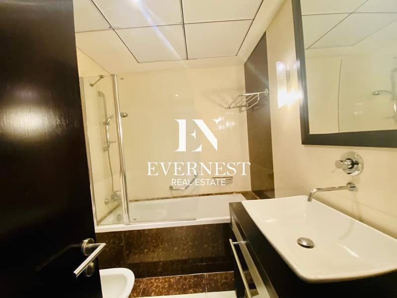 Elegant 2BHK | Lake View | Green Lakes Tower S1 - Image 14