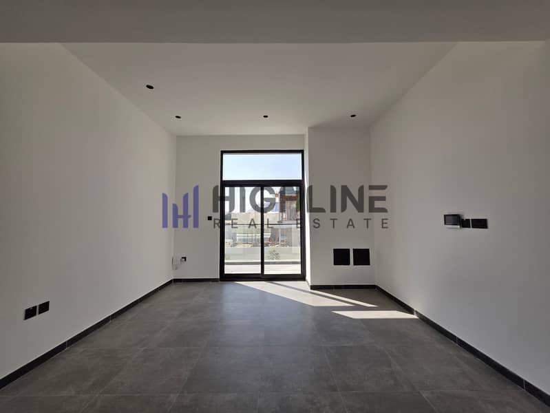 Brand New Elegant 5BR Villa with Pool - Image 21