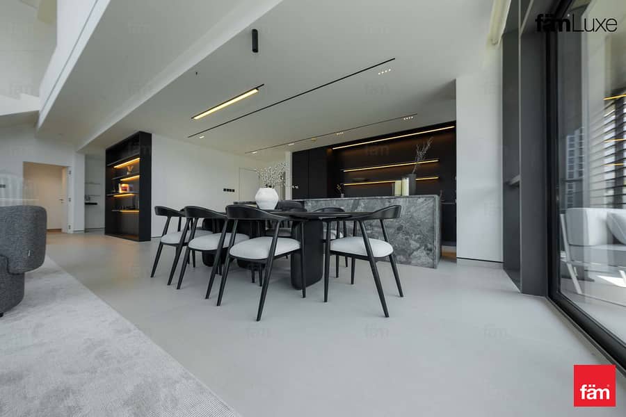 Unique 4b+M Duplex | Unfurnished | Vacant Now - Image 9