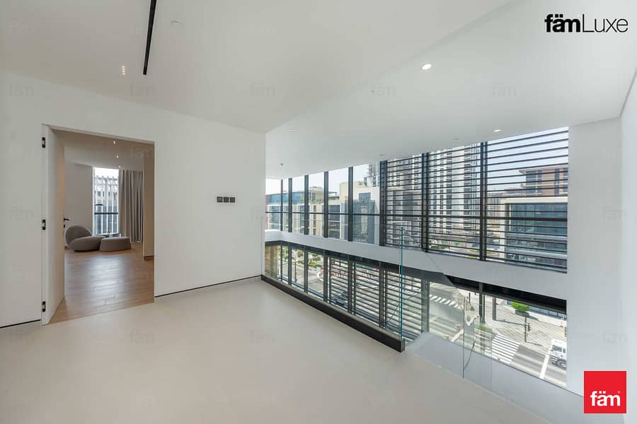 Unique 4b+M Duplex | Unfurnished | Vacant Now - Image 14
