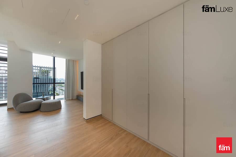 Unique 4b+M Duplex | Unfurnished | Vacant Now - Image 15