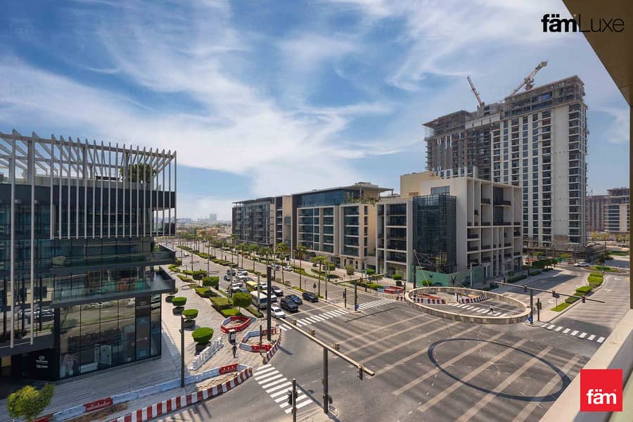 Unique 4b+M Duplex | Unfurnished | Vacant Now - Image 38