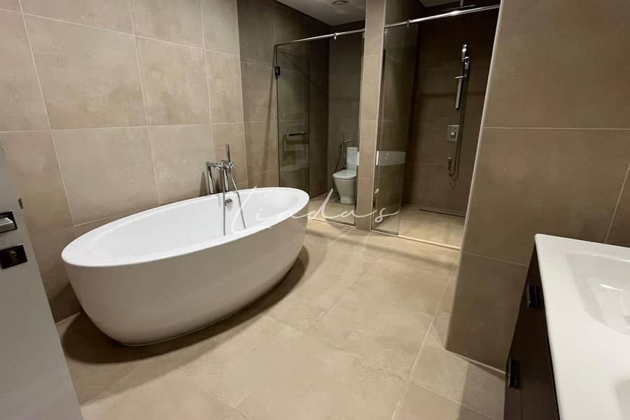 Huge Stunning Terrace | Penthouse | Private Pool - Image 11