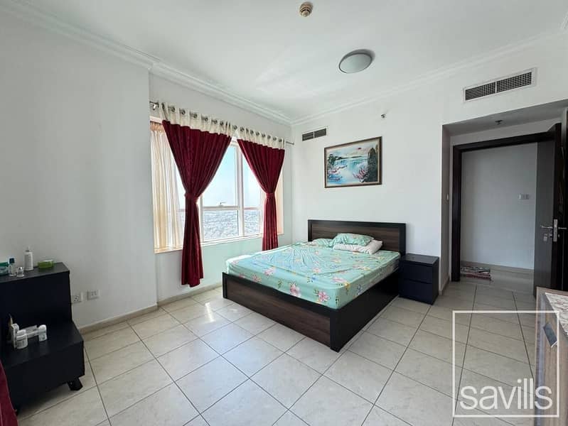 Vacant | Water and Golf View | Fully Furnished - Image 8