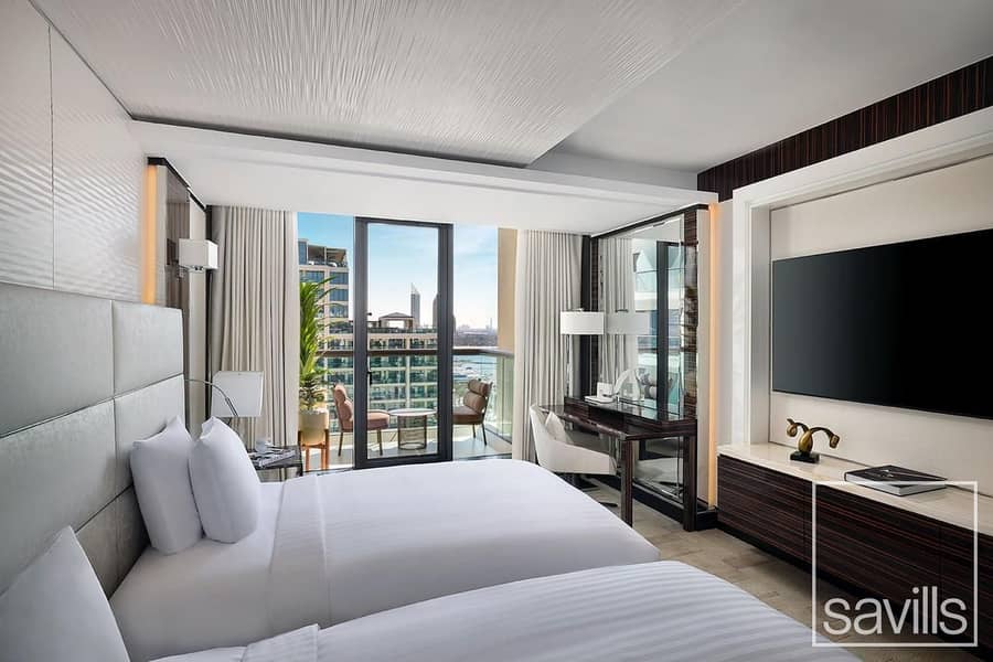 Royal Penthouse | 360 Views | Top Floor - Image 15