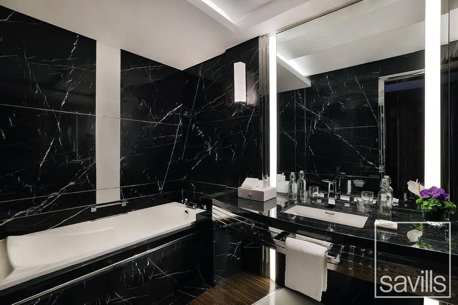 Royal Penthouse | 360 Views | Top Floor - Image 19