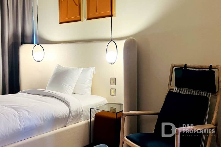 ULTRA LUXURIOUS | MARINA VIEW | AVAILABLE NOW - Image 8