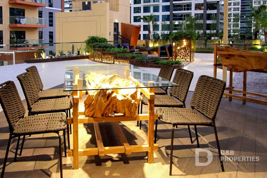 ULTRA LUXURIOUS | MARINA VIEW | AVAILABLE NOW - Image 14