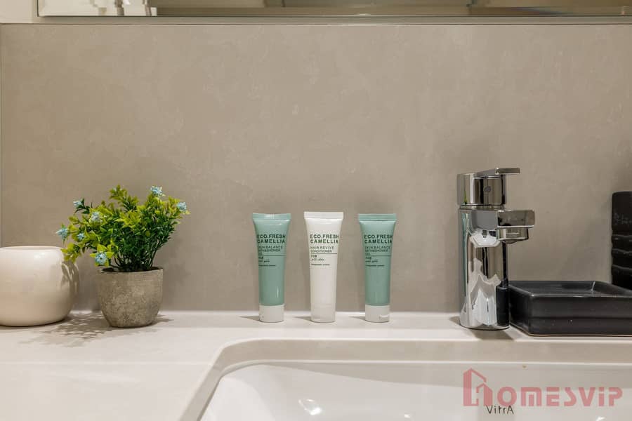 Extra Luxury High Floor Skyline View Stylish 1BR - Image 18