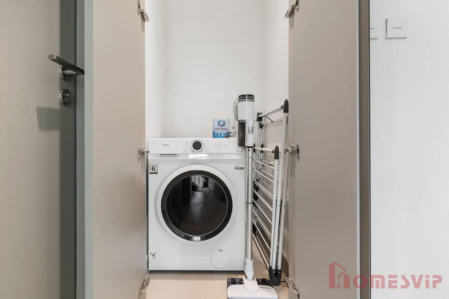 Extra Luxury High Floor Skyline View Stylish 1BR - Image 19