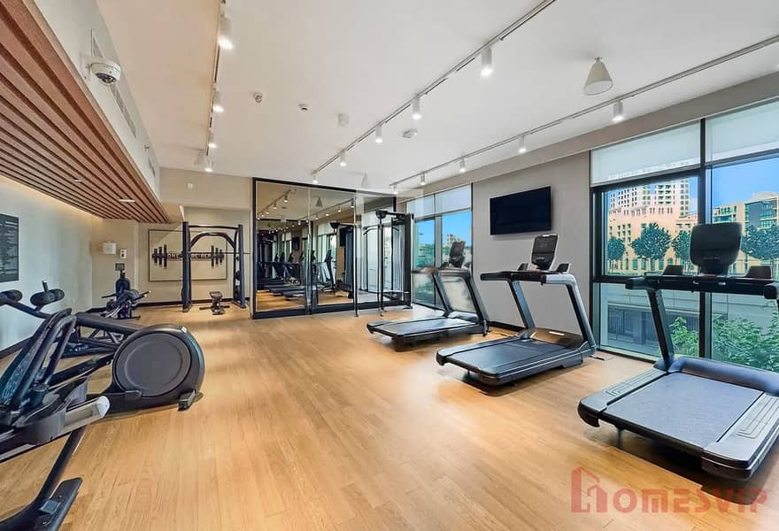 Extra Luxury High Floor Skyline View Stylish 1BR - Image 34