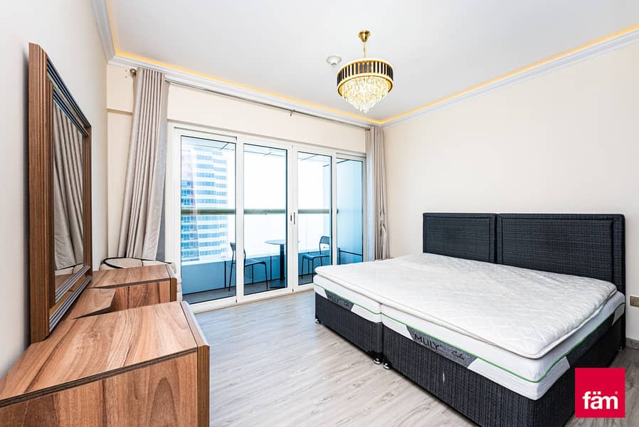 Upgraded|Panoramic Views|Tastefully Furnished - Image 12