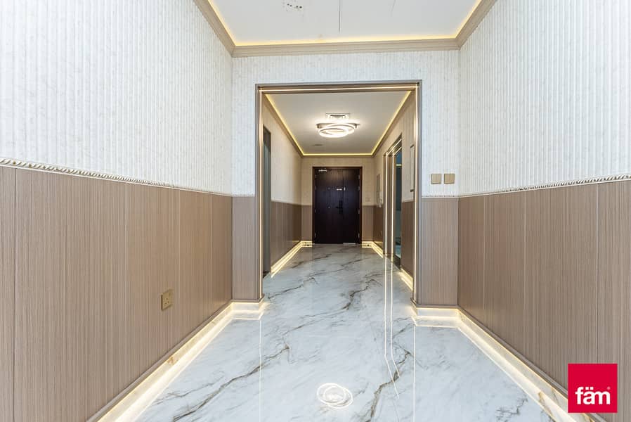 Upgraded|Panoramic Views|Tastefully Furnished - Image 13