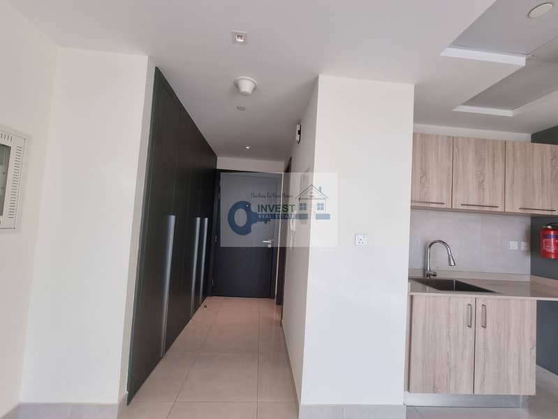 RENTED UNIT-POOL VIEW-WITH PAVEMENT PLAN