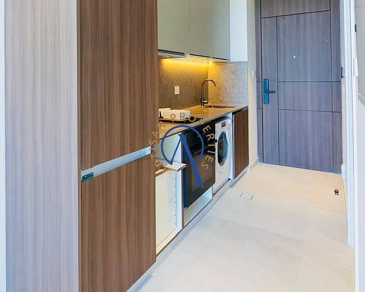 SPACIOUS STUDIO | PRIME LOCATION | CALL NOW - Image 6