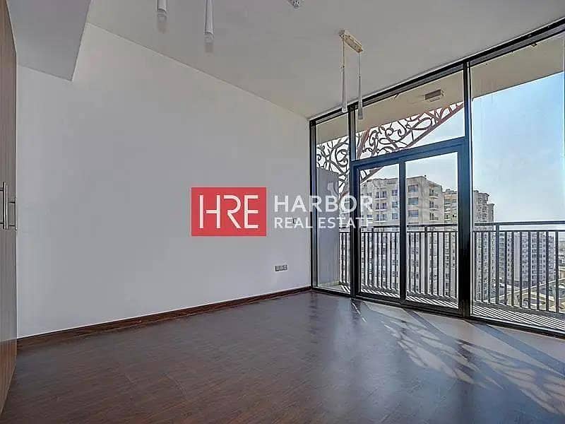 Burj Khalifa and Park view | Spacious | Elegant