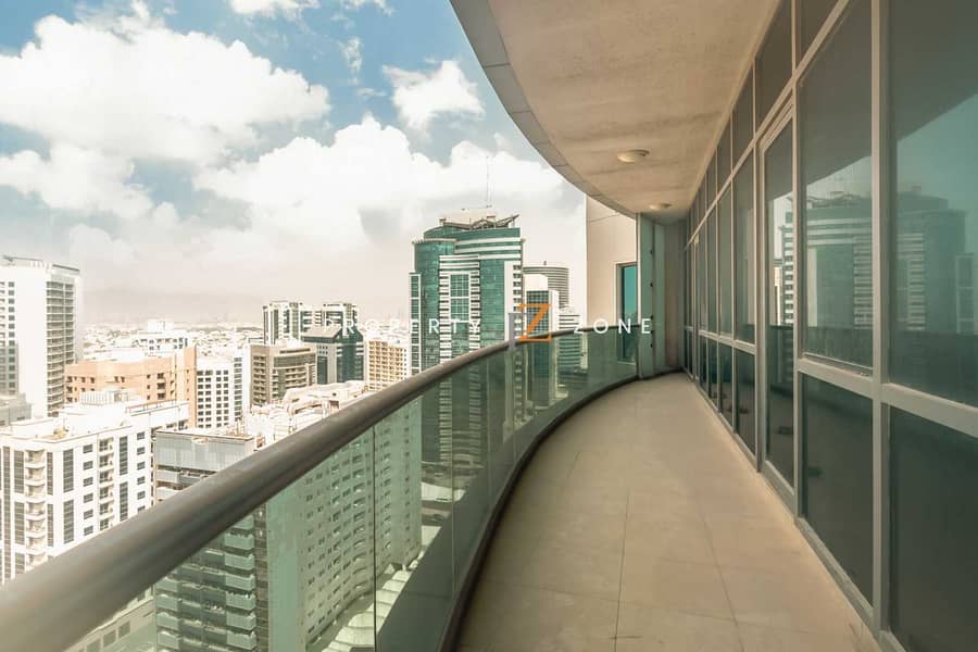 Next to metro | Large Balcony | Ready to move in