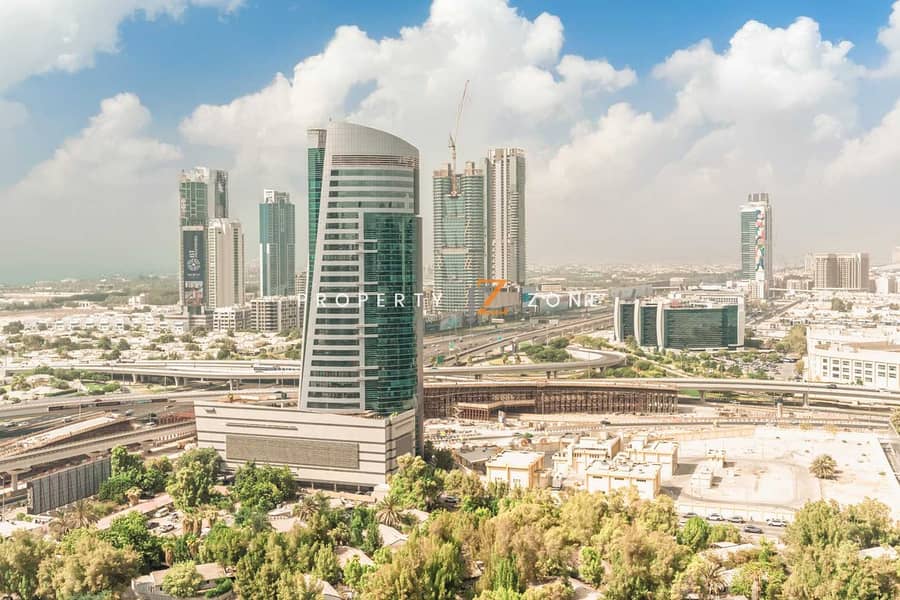 Next to metro | Large Balcony | Ready to move in - Image 8