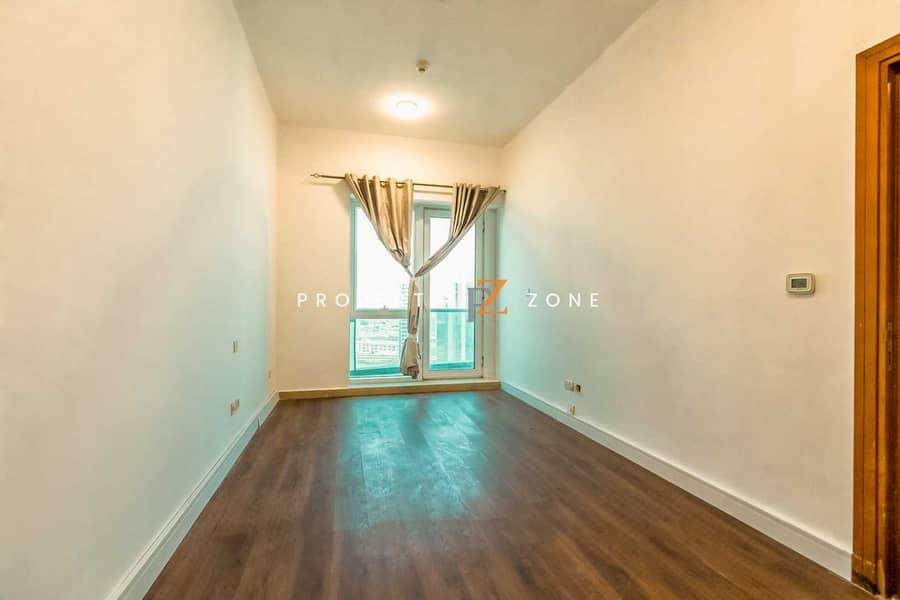 Next to metro | Large Balcony | Ready to move in - Image 20