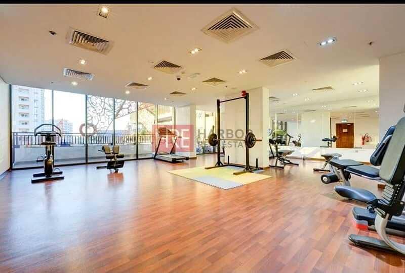 Burj Khalifa and Park view | Spacious | Elegant - Image 17