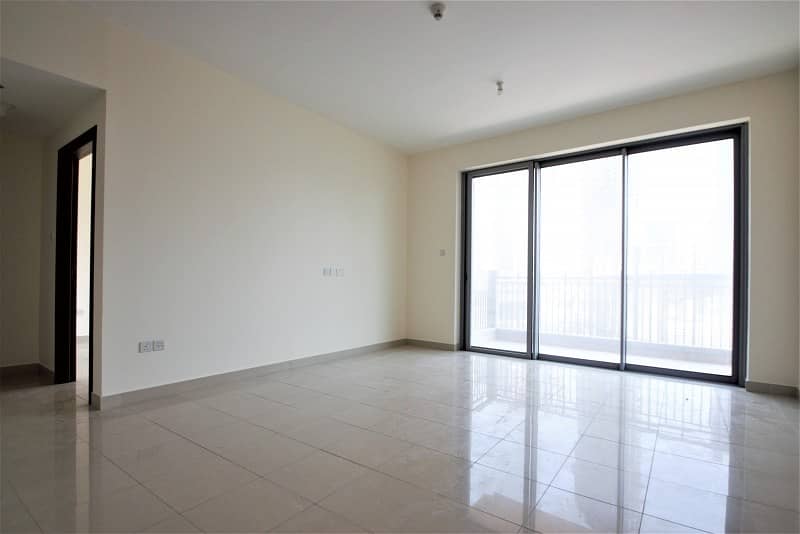 BRIGHT AND SPACIOUS 1 BED | PARTIAL FOUNTAIN VIEW