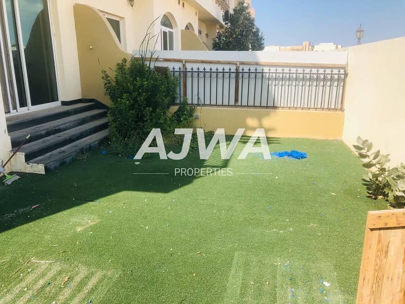 3BR Villa Available on Rent | Vacant | Large Corner Plot