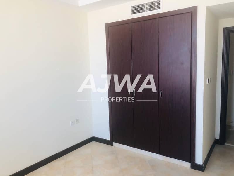 3BR Villa Available on Rent | Vacant | Large Corner Plot - Image 9