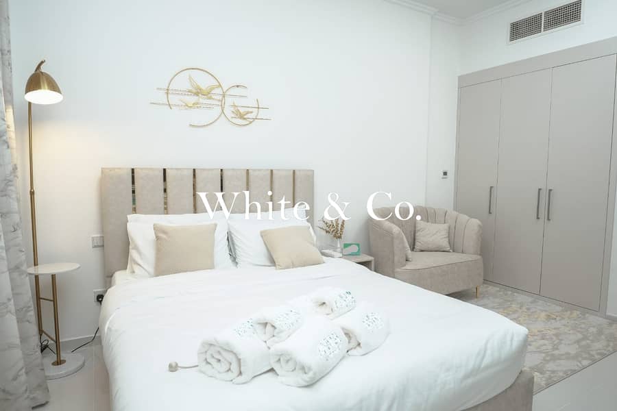 Modern Studio | Vacant Now | Furnished