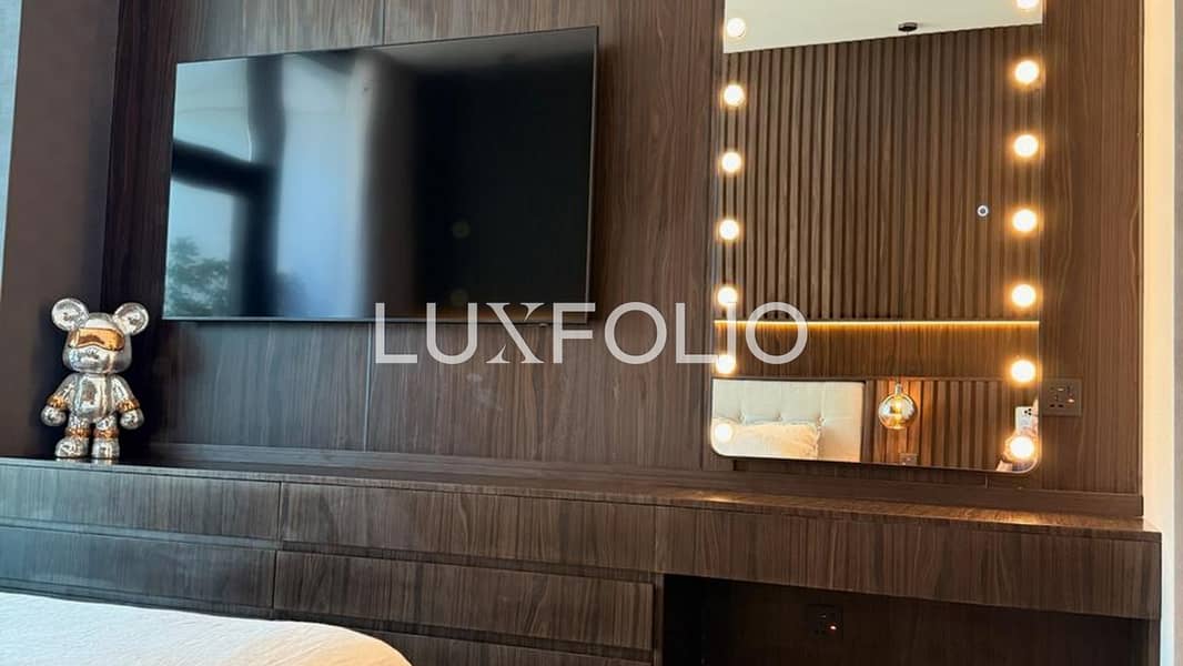 Ultra Rare | Trophy Asset | Full Burj View - Image 9