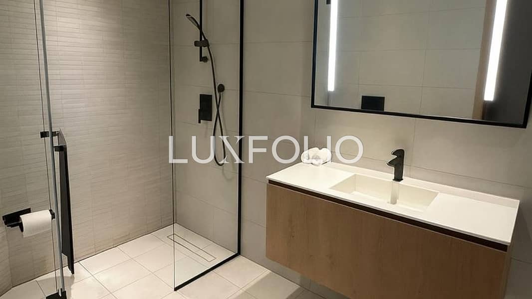 Ultra Rare | Trophy Asset | Full Burj View - Image 22