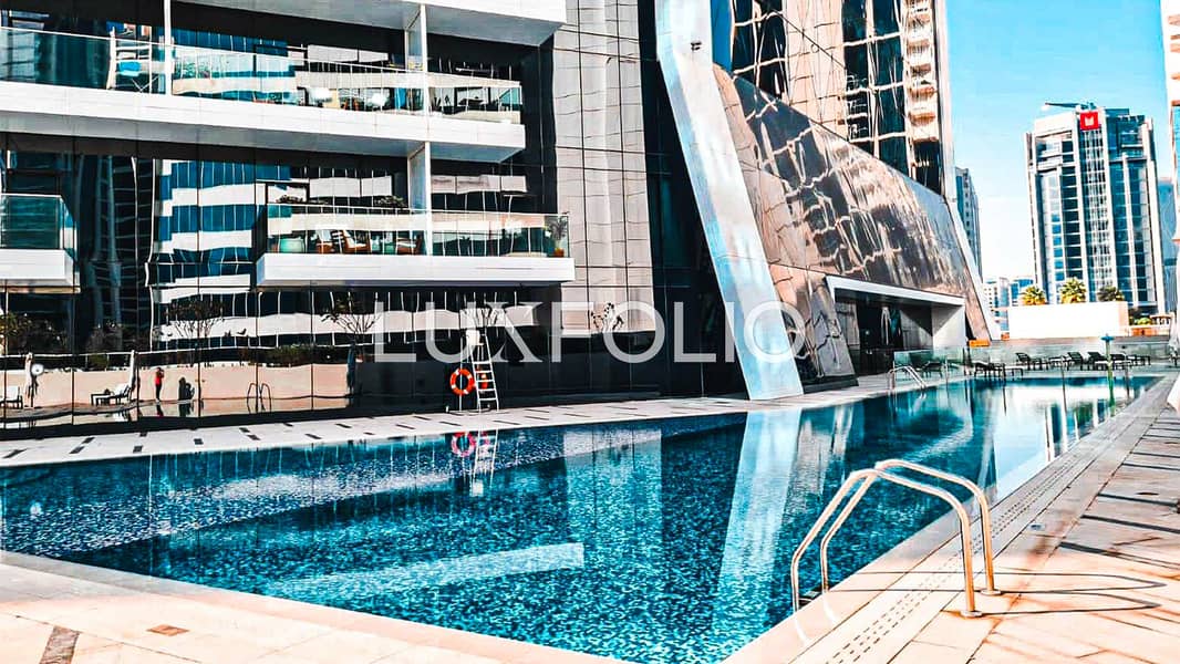 Ultra Rare | Trophy Asset | Full Burj View - Image 24