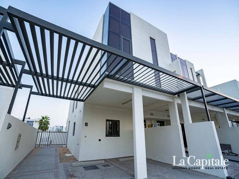 3 Bedroom + Maid | Prime Location | Community View