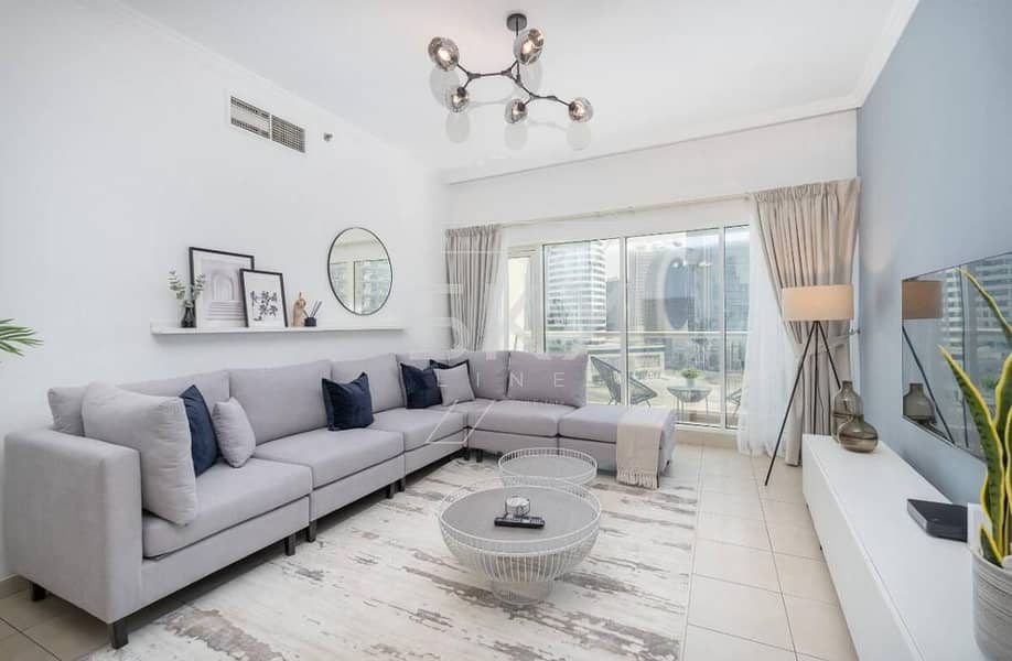 FULLY FURNISHED | VACANT | PRIME LOCATION