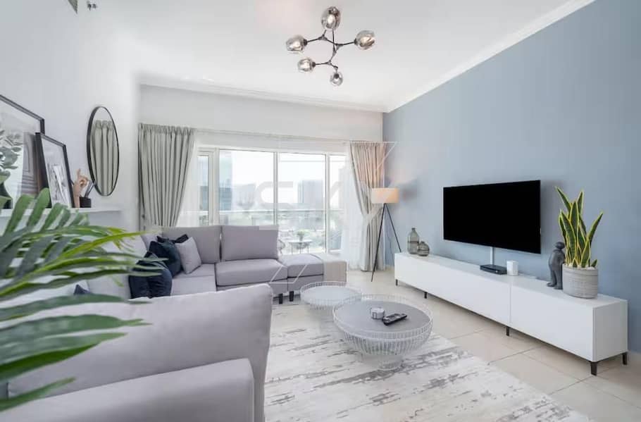 FULLY FURNISHED | VACANT | PRIME LOCATION