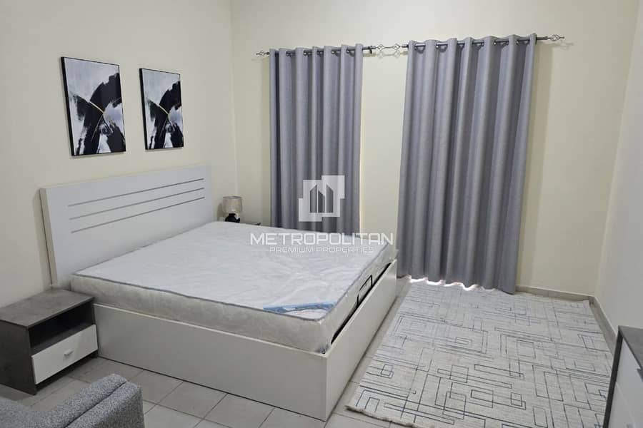 Fully Furnished | Vacant Now | Spacious Layout