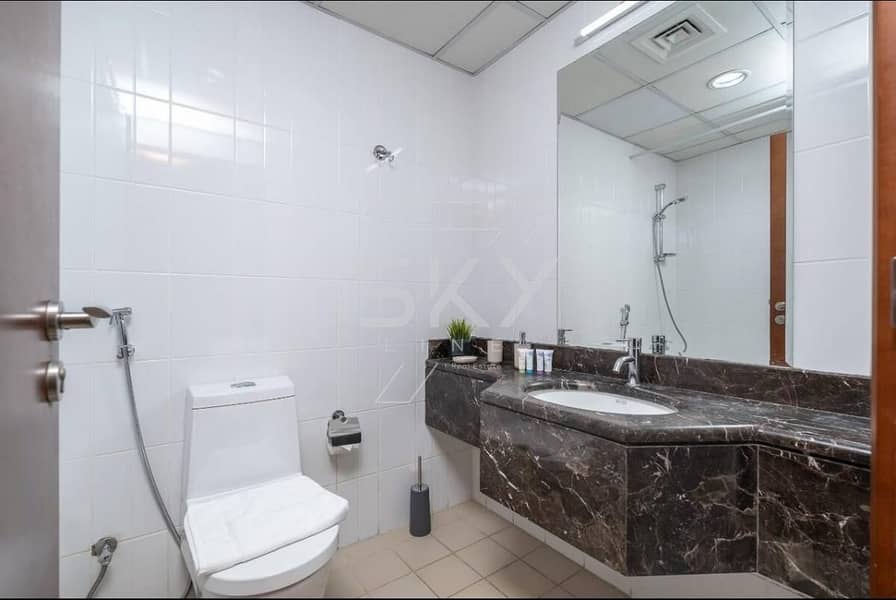 FULLY FURNISHED | VACANT | PRIME LOCATION - Image 15