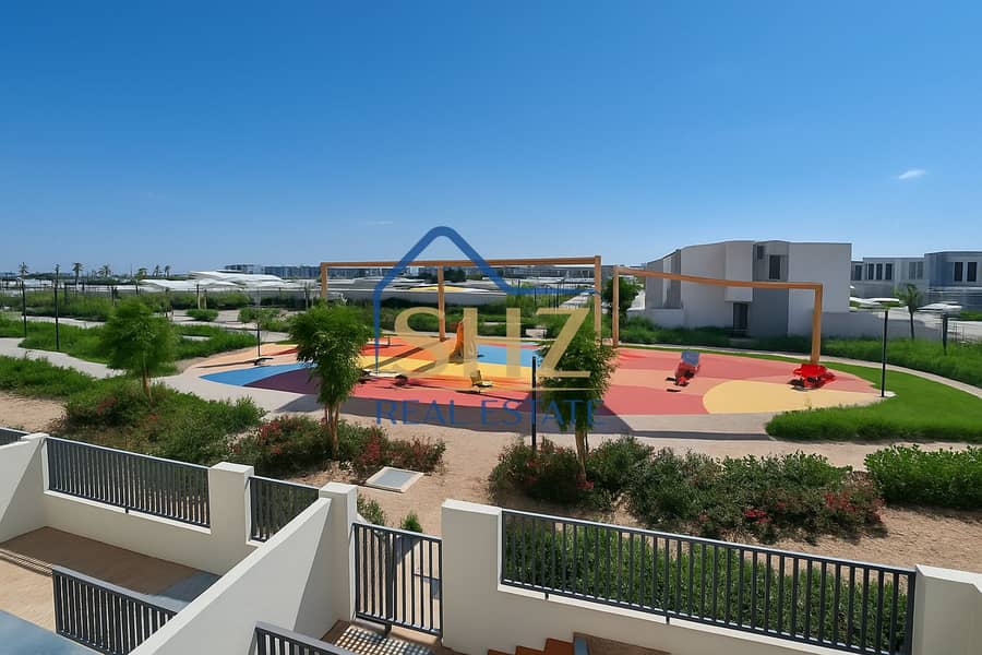 Single Row | Linear Park | Type B | Landscaped - Image 13