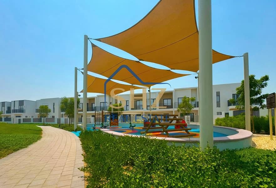 Single Row | Linear Park | Type B | Landscaped - Image 26