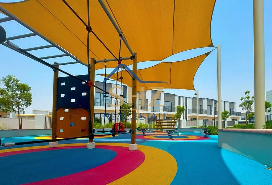 Single Row | Linear Park | Type B | Landscaped - Image 29