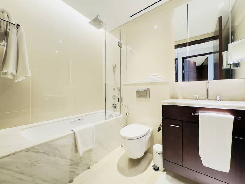 ALL BILLS INCLUDED | 3 BED + MAIDS | BURJ VIEW - Image 16