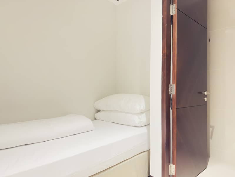 ALL BILLS INCLUDED | 3 BED + MAIDS | BURJ VIEW - Image 31